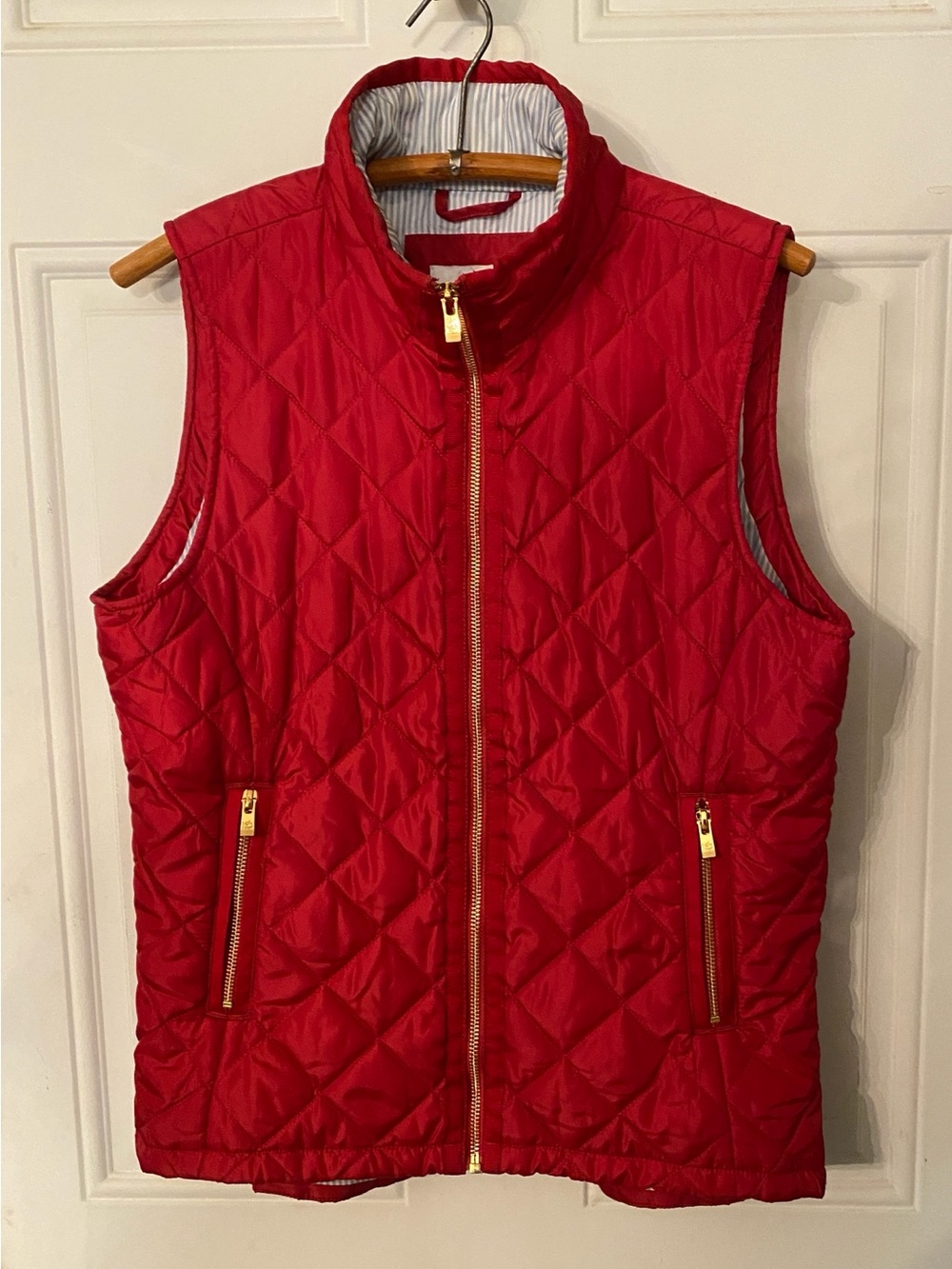 Southern Tide Garnet Diamond Quilted Zippered Vest